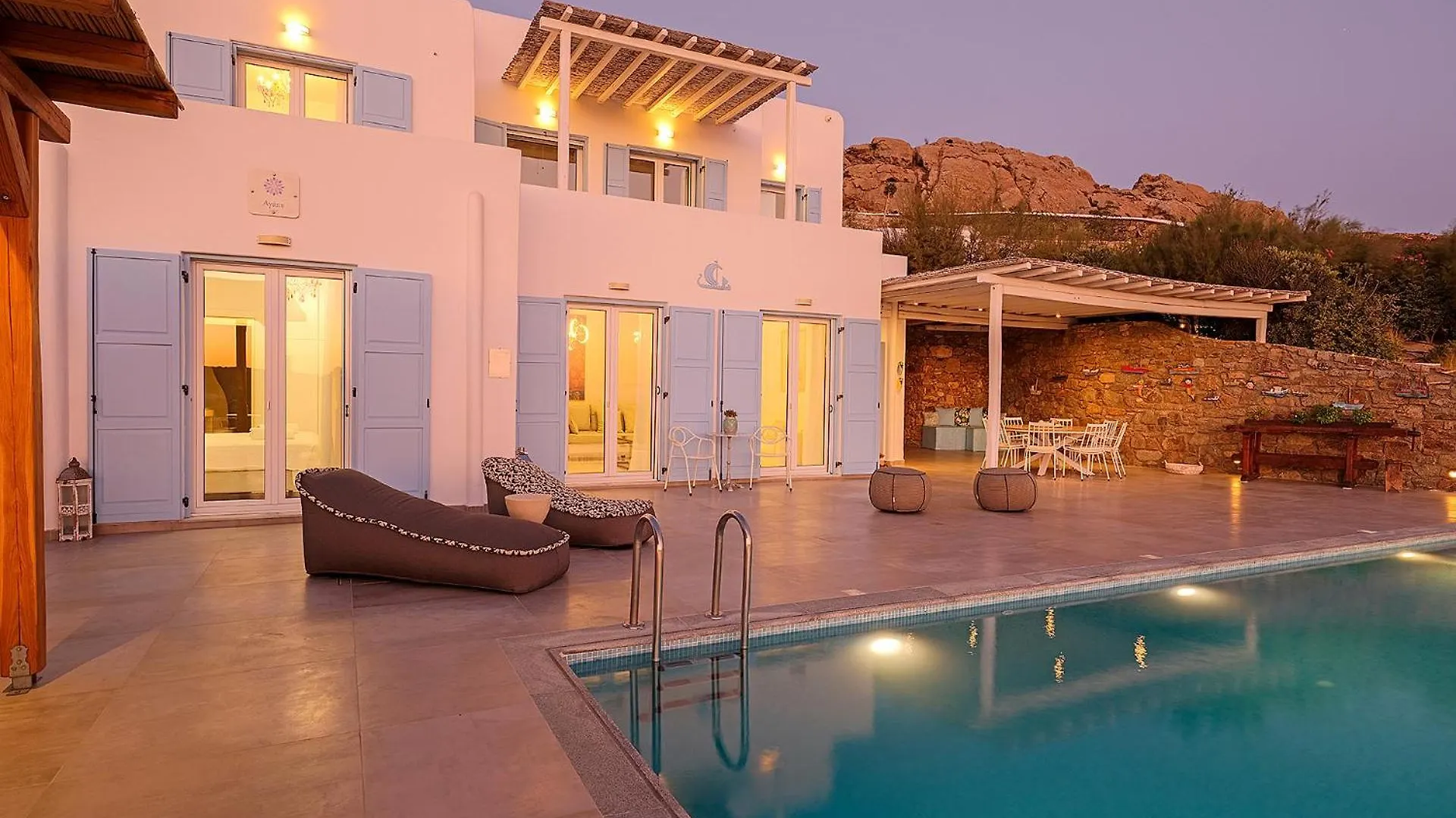 Chrysanthemo Villas Ano Mera
